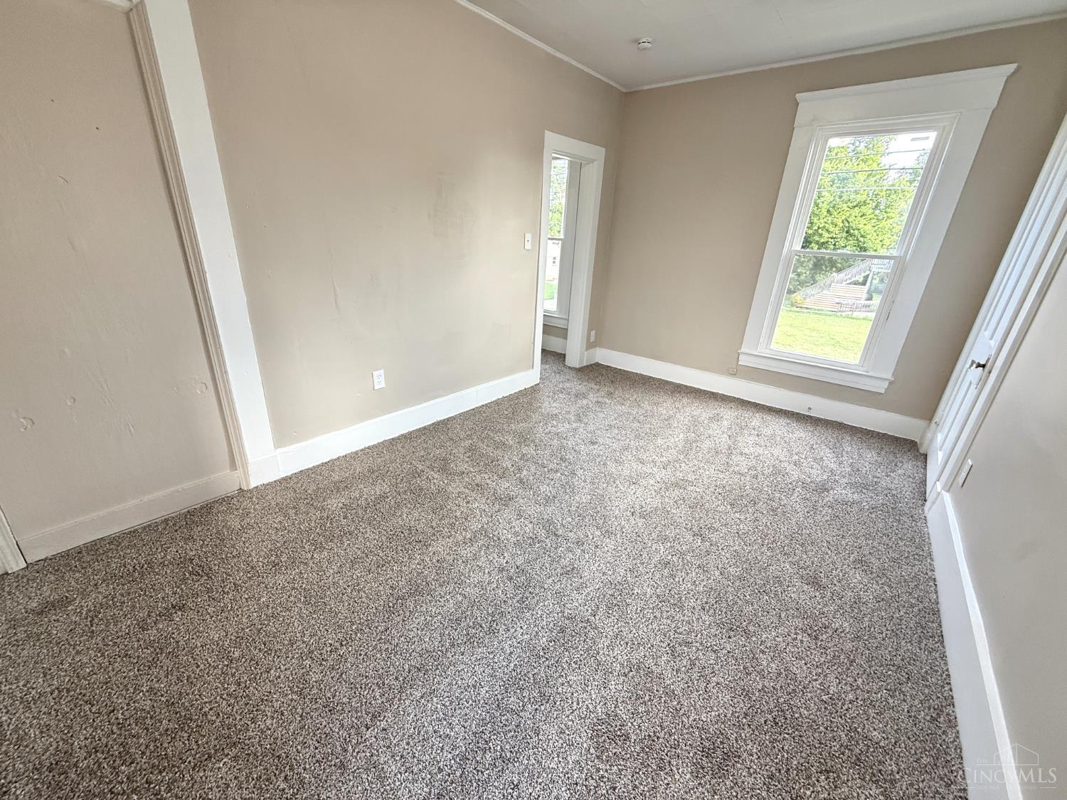 1112 Girard Avenue Property Photo 20