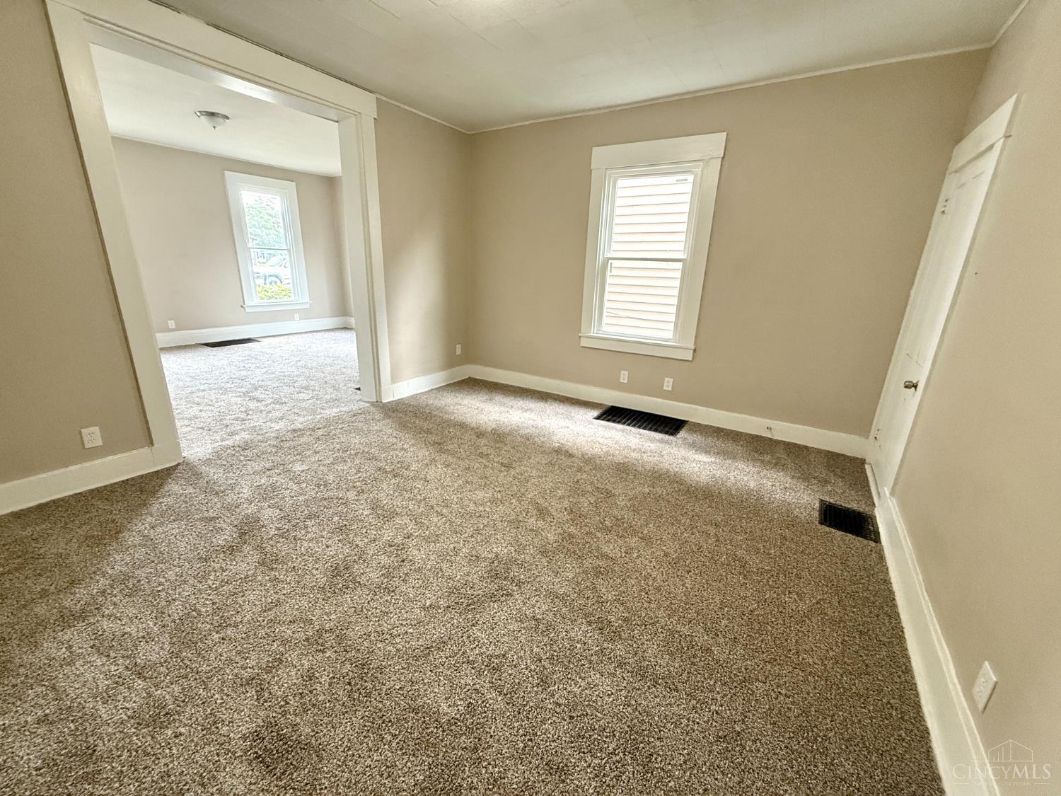 1112 Girard Avenue Property Photo 29