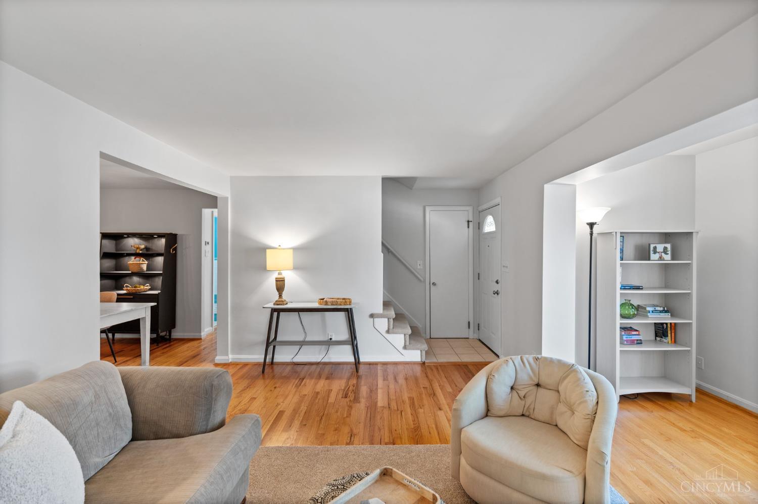 7351 Miami Hills Drive Property Photo 7