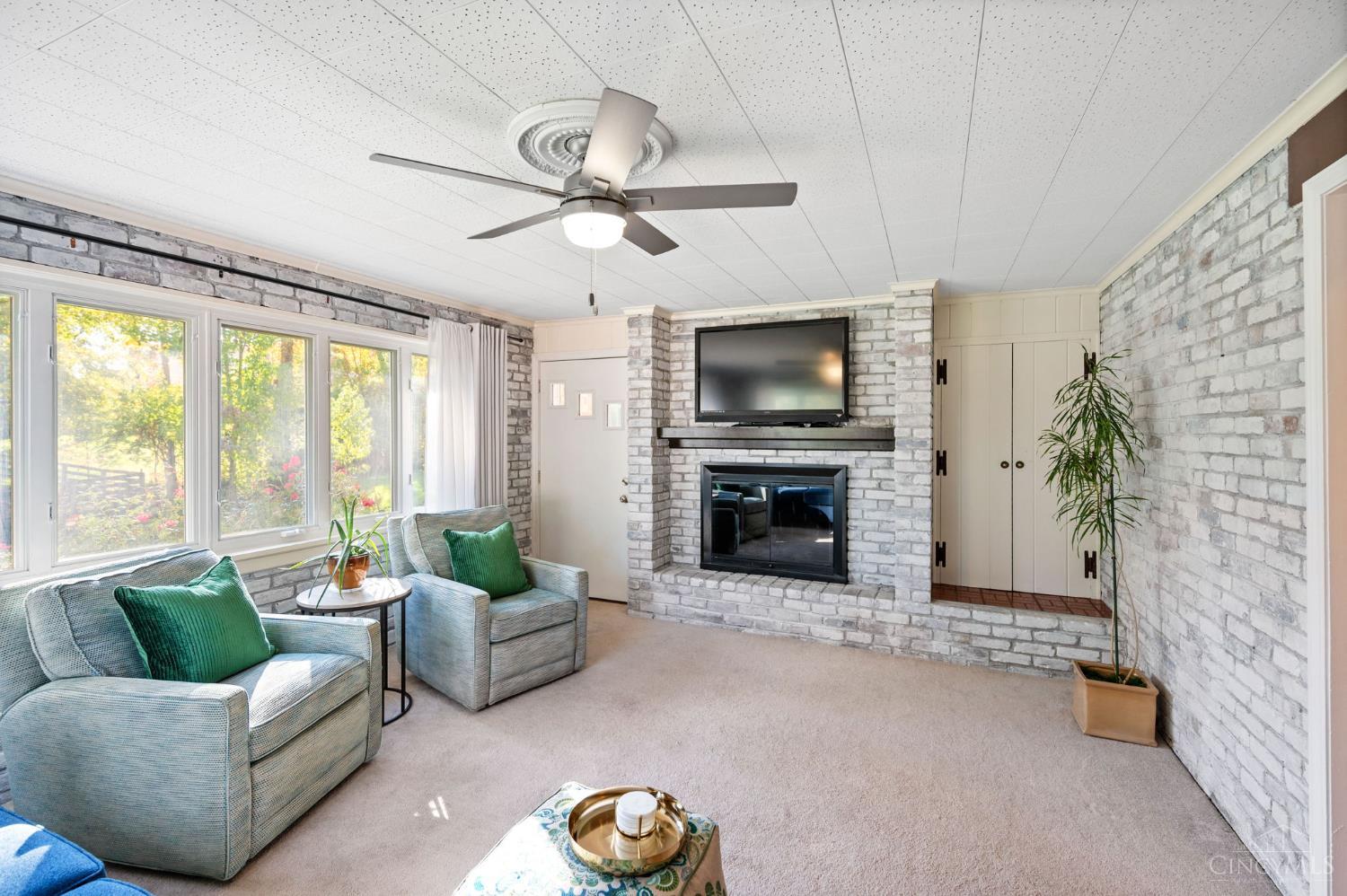 7351 Miami Hills Drive Property Photo 15