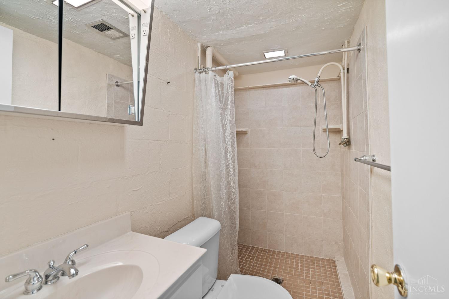 7351 Miami Hills Drive Property Photo 31