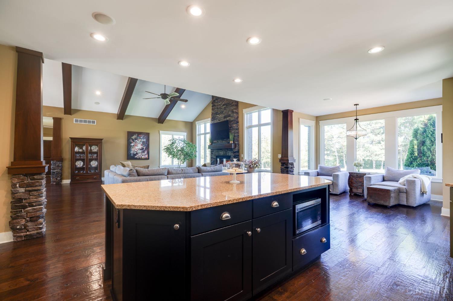 5199 Medlar Road Property Photo 19