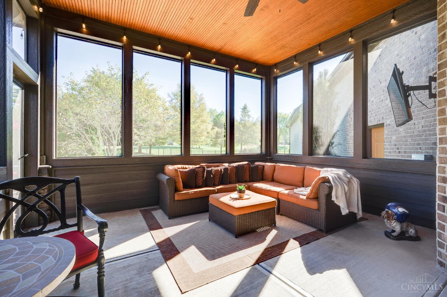 5199 Medlar Road Property Photo 25