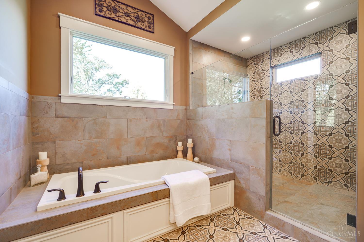 5199 Medlar Road Property Photo 34