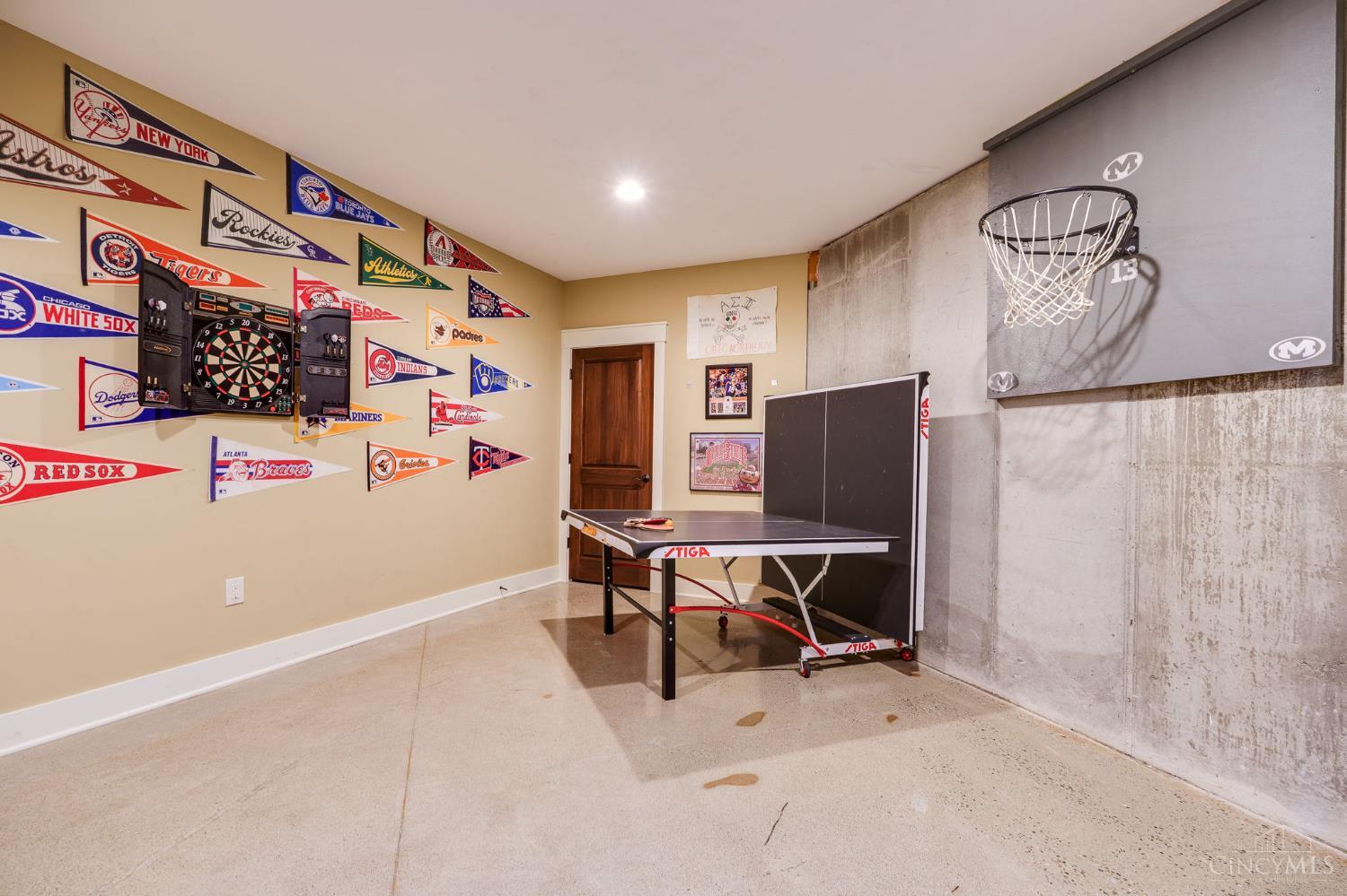 5199 Medlar Road Property Photo 55