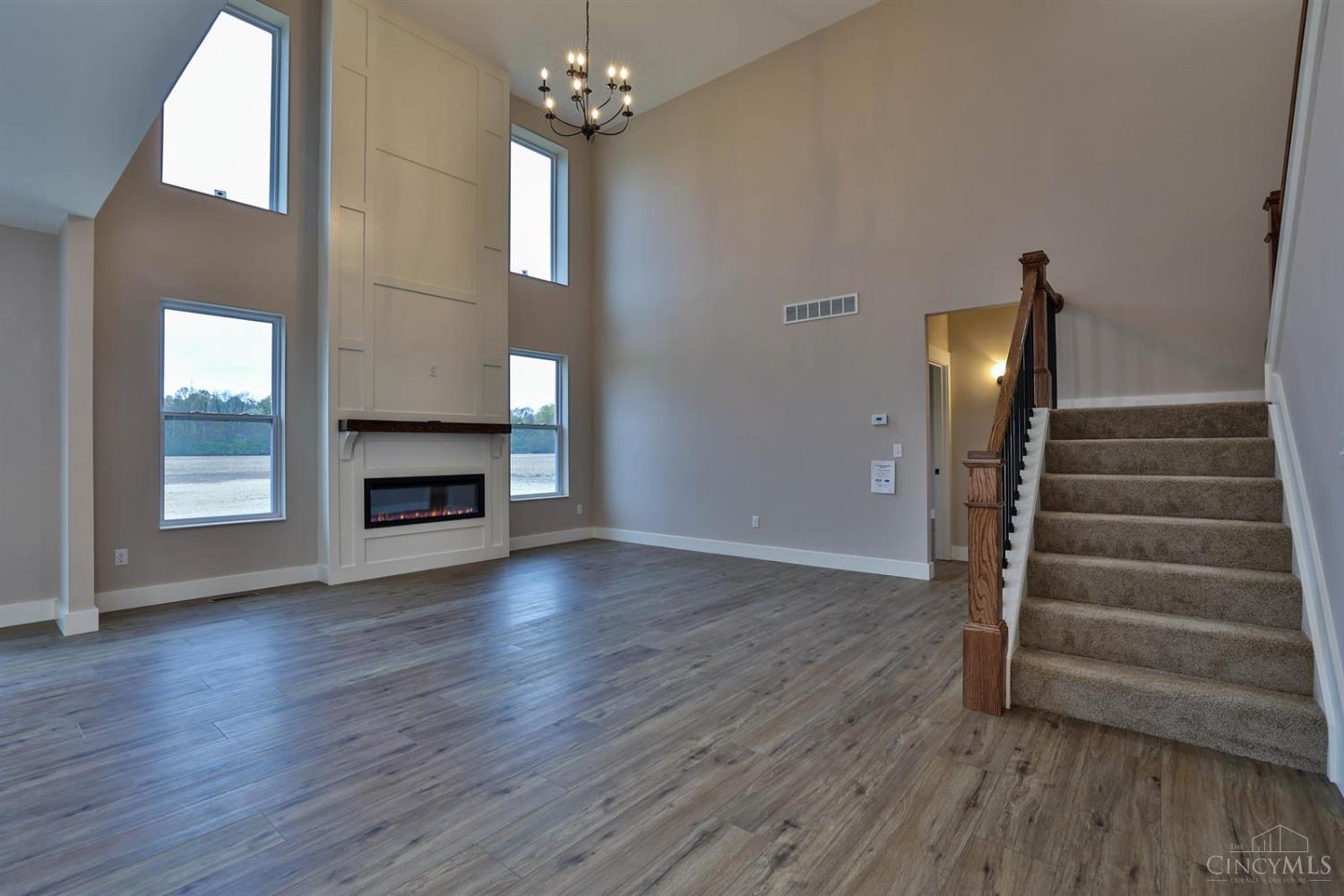 3704 Silax Drive Property Photo 6