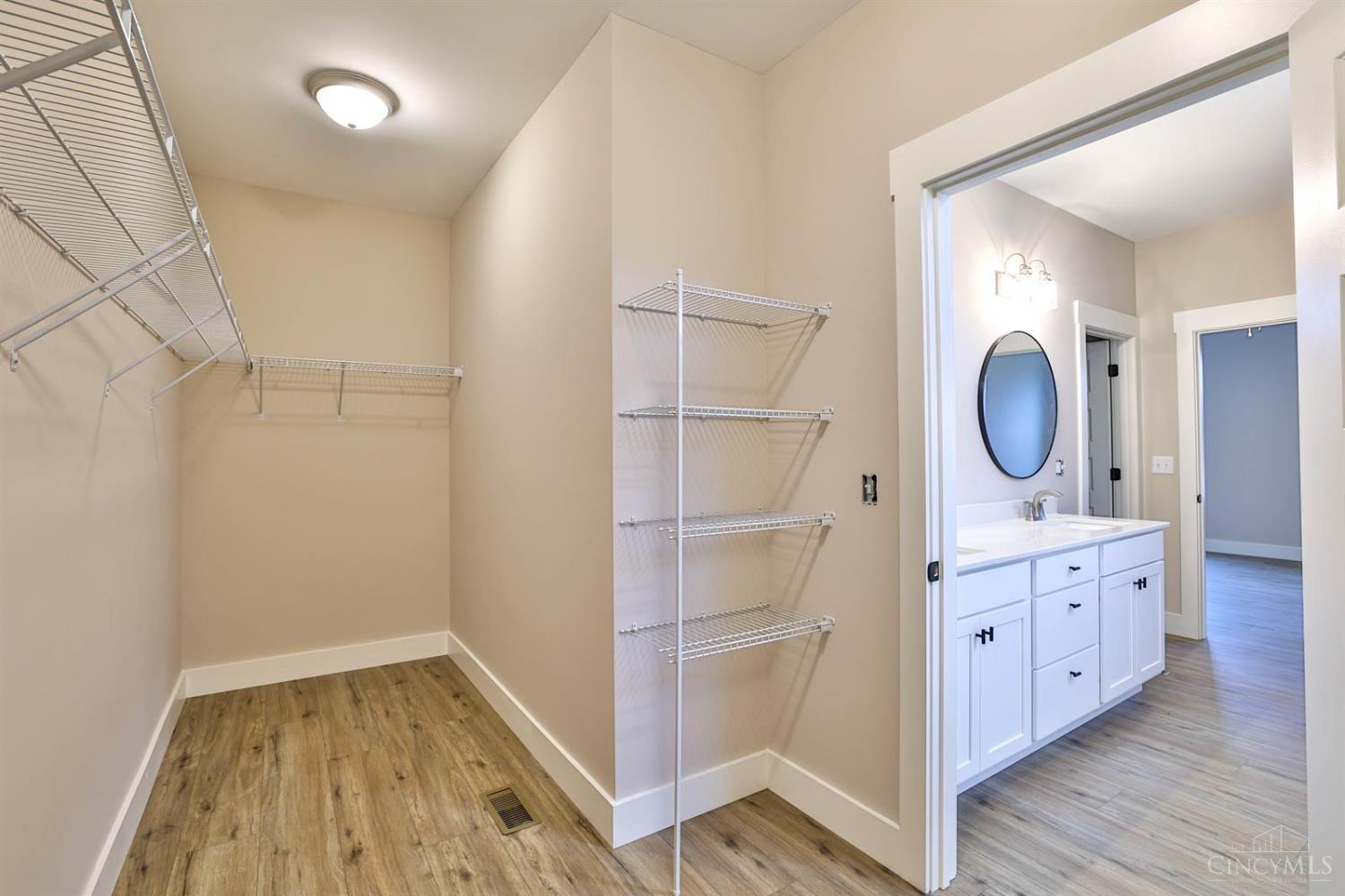 3704 Silax Drive Property Photo 19