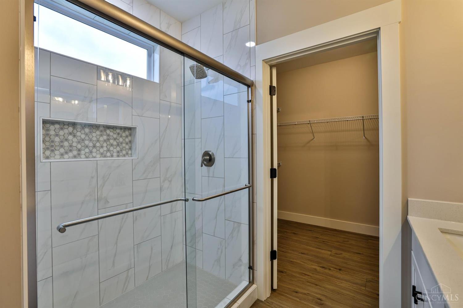 3704 Silax Drive Property Photo 21