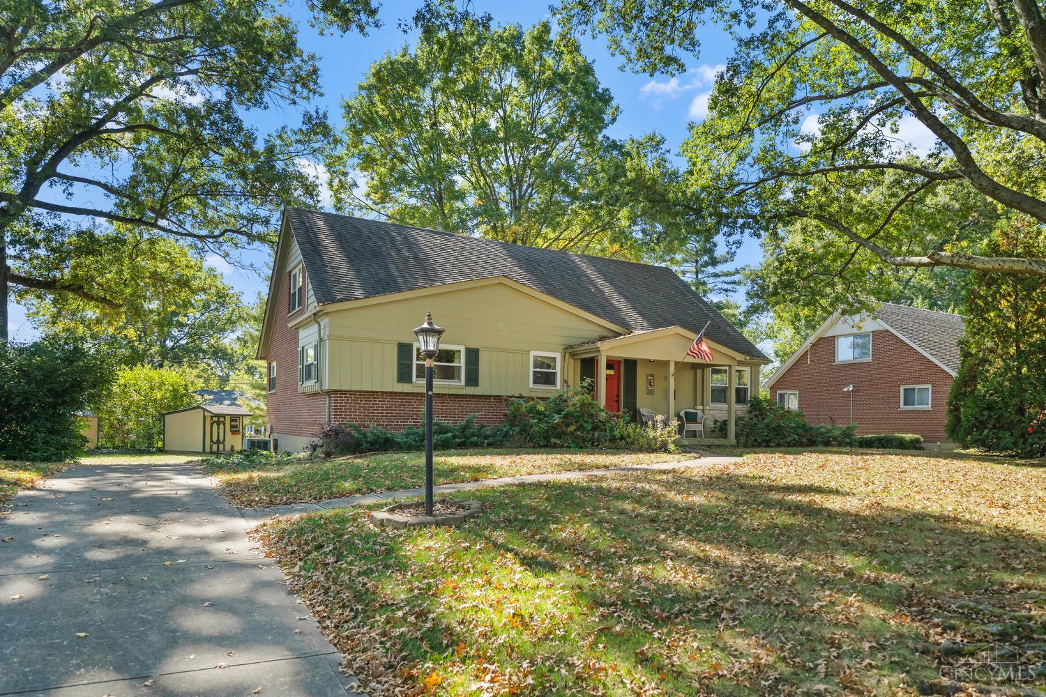 939 Timber Trail Property Photo 2