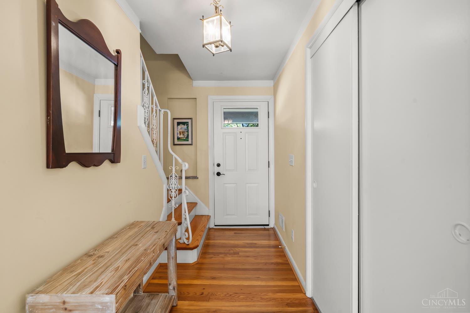 939 Timber Trail Property Photo 6