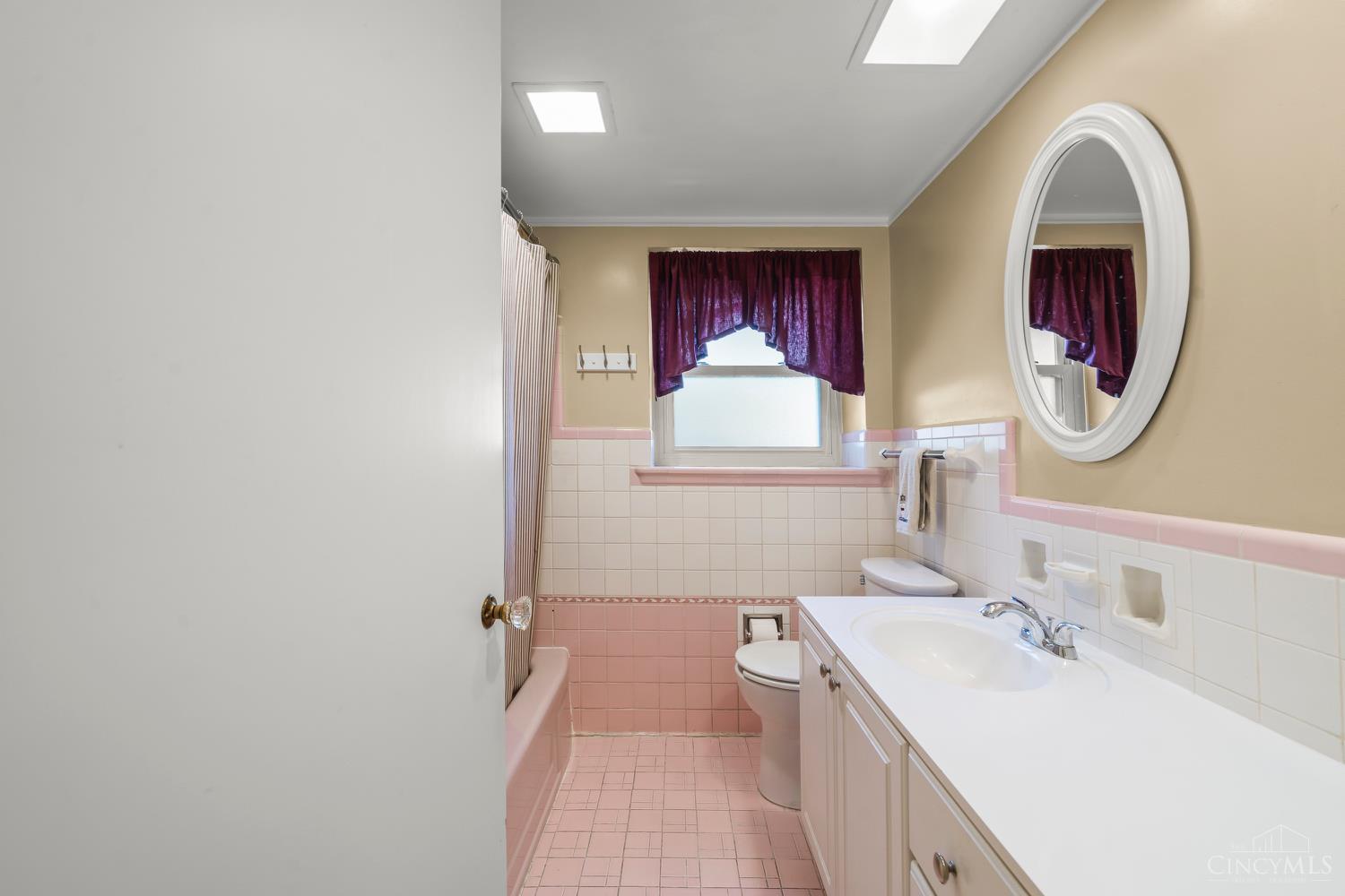 939 Timber Trail Property Photo 14