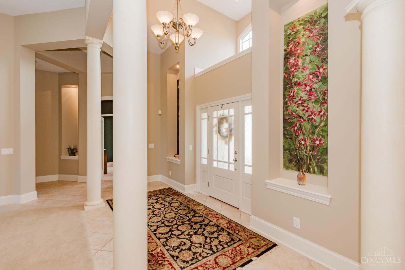 10679 Chestnut Hill Lane Property Photo 6