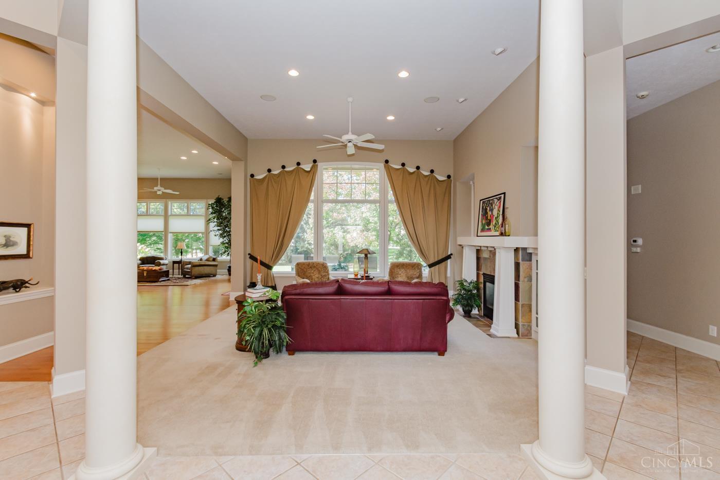 10679 Chestnut Hill Lane Property Photo 7