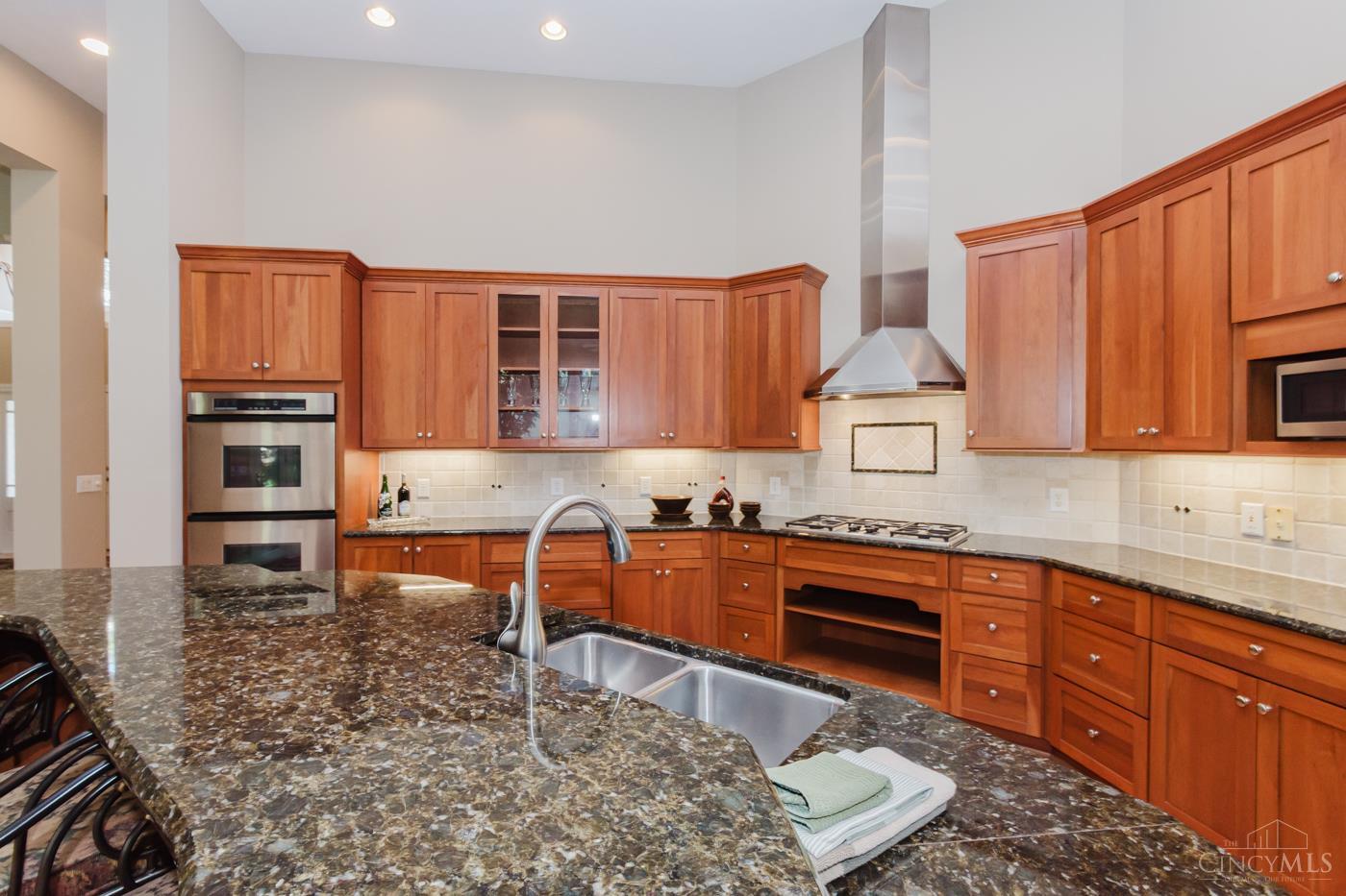 10679 Chestnut Hill Lane Property Photo 21