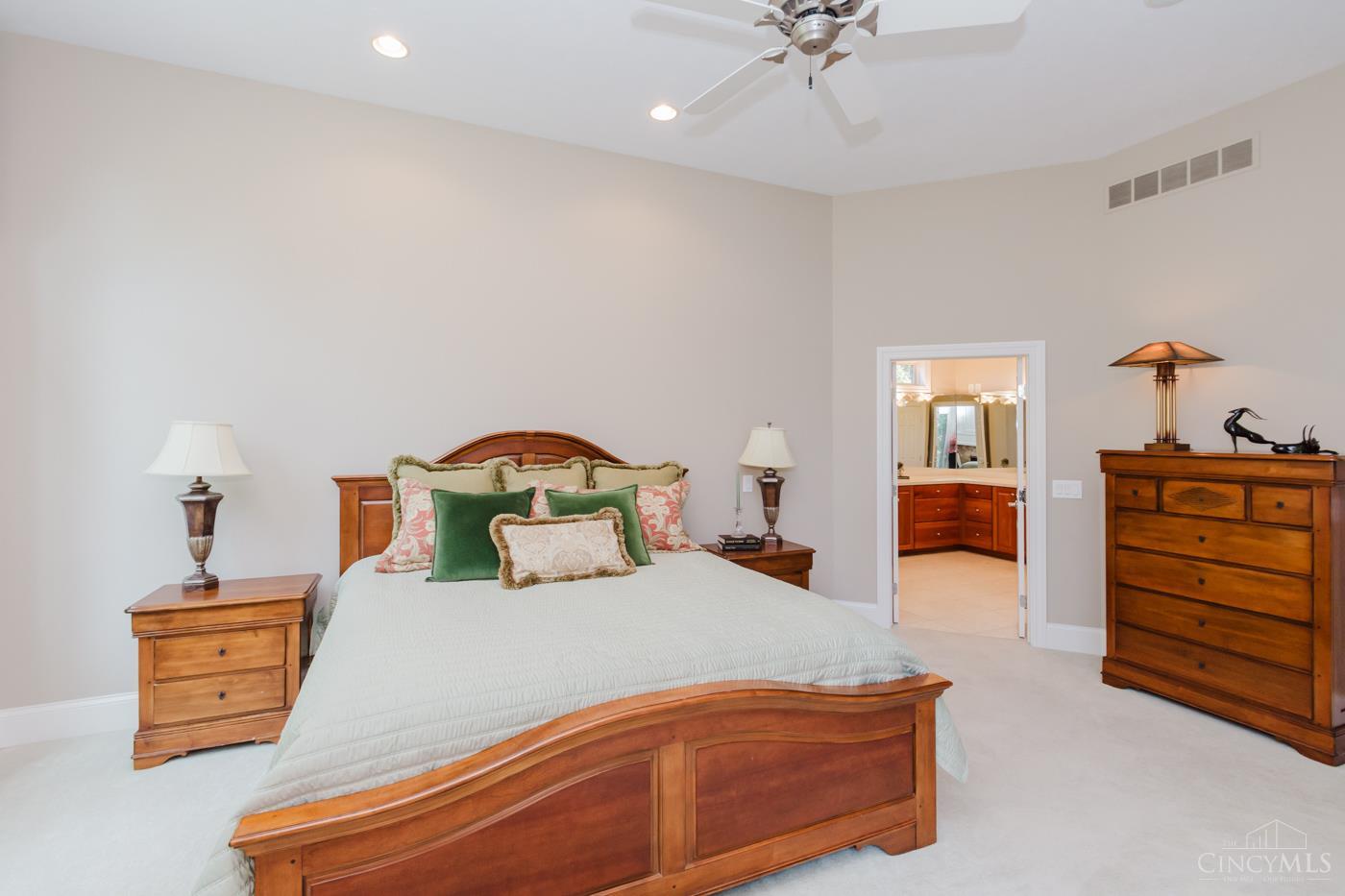 10679 Chestnut Hill Lane Property Photo 32