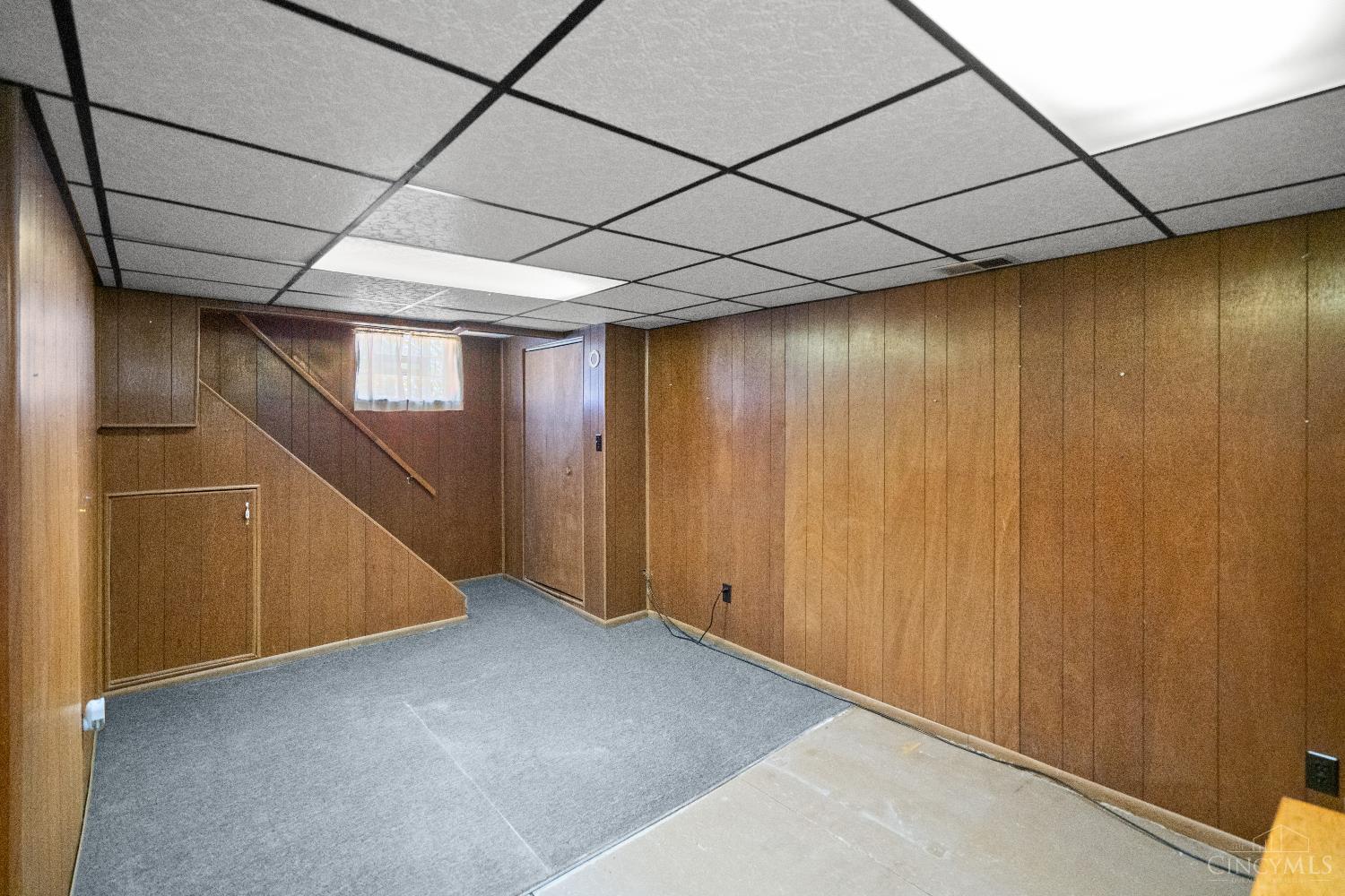 4207 Harding Avenue Property Photo 24