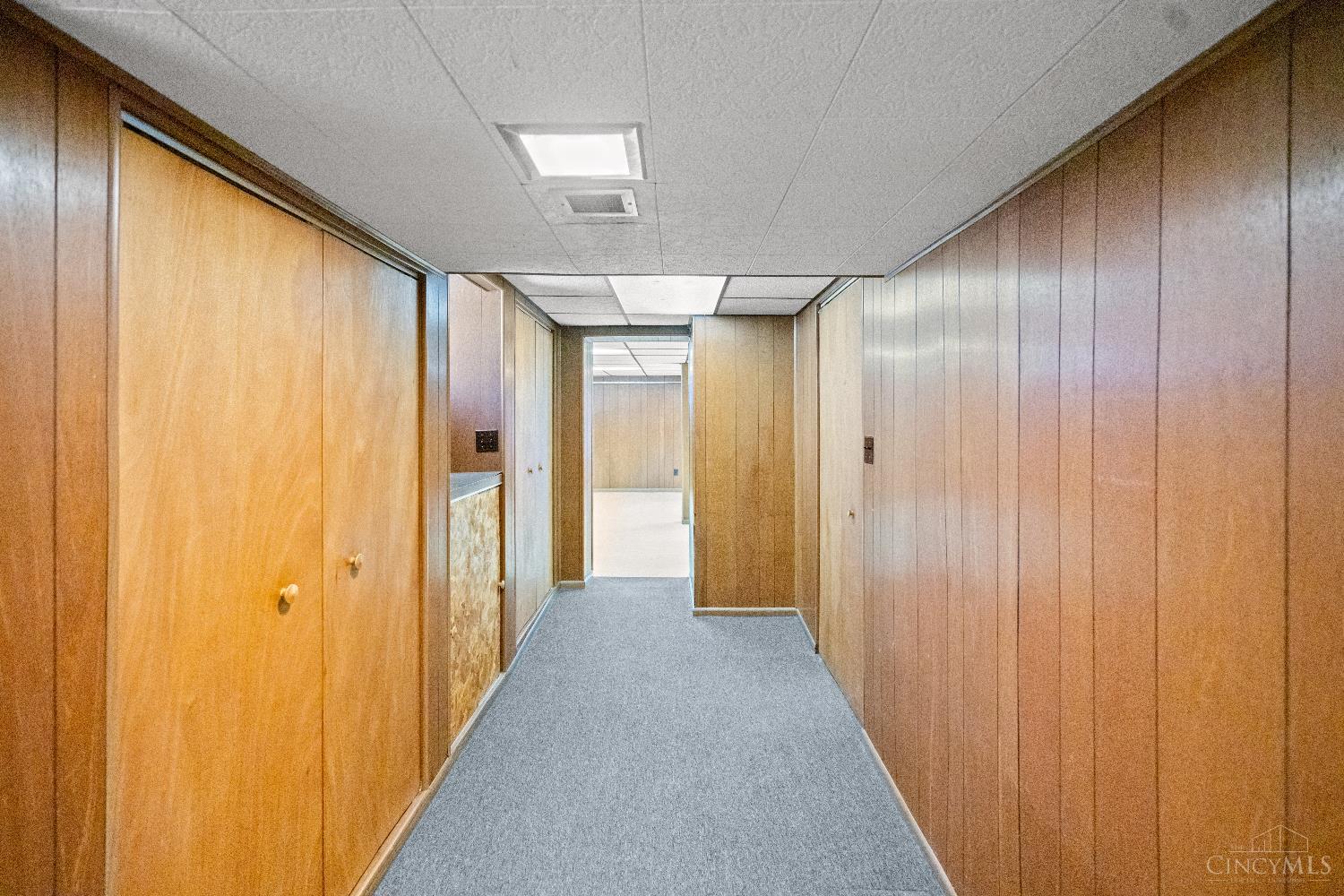 4207 Harding Avenue Property Photo 25