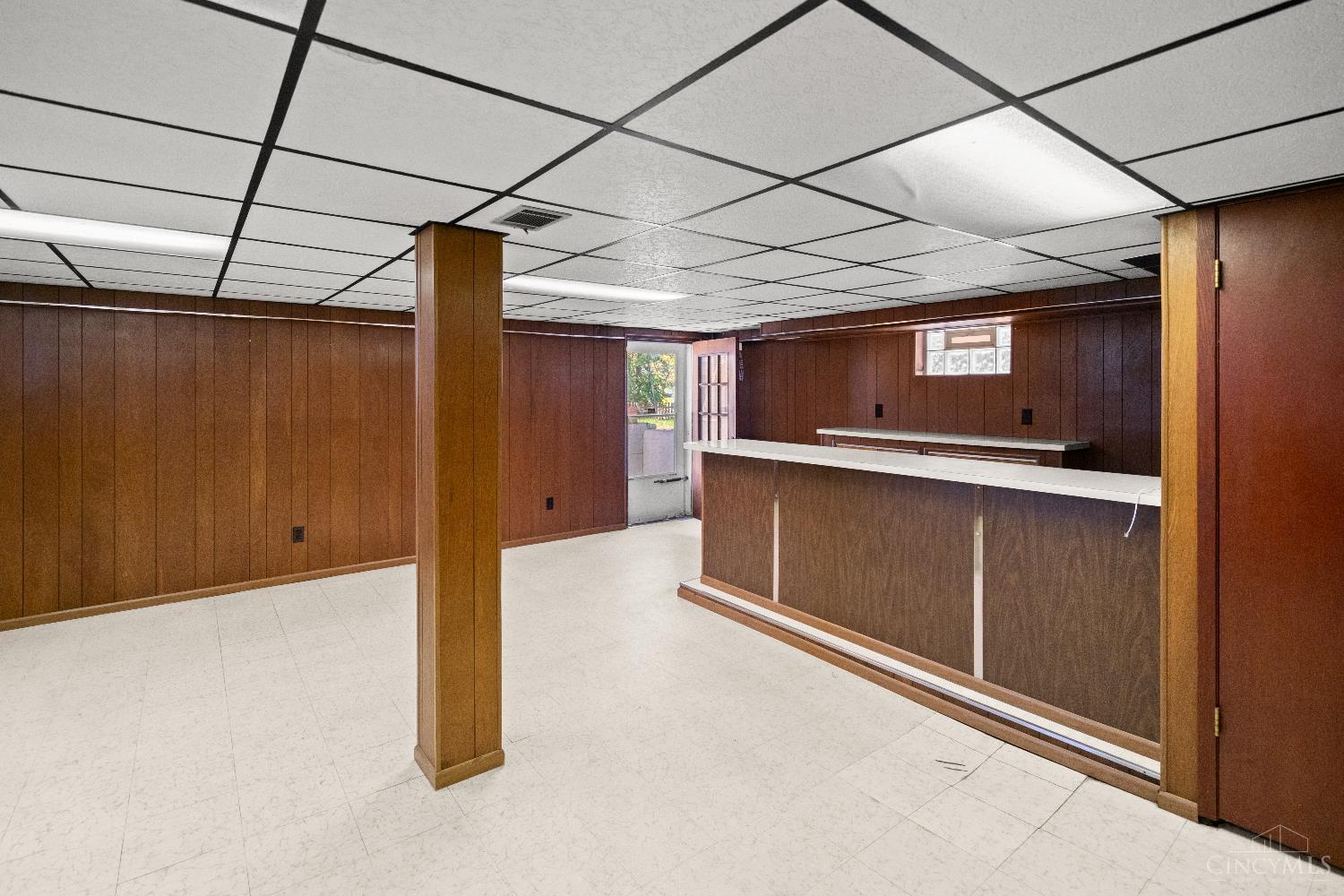 4207 Harding Avenue Property Photo 27