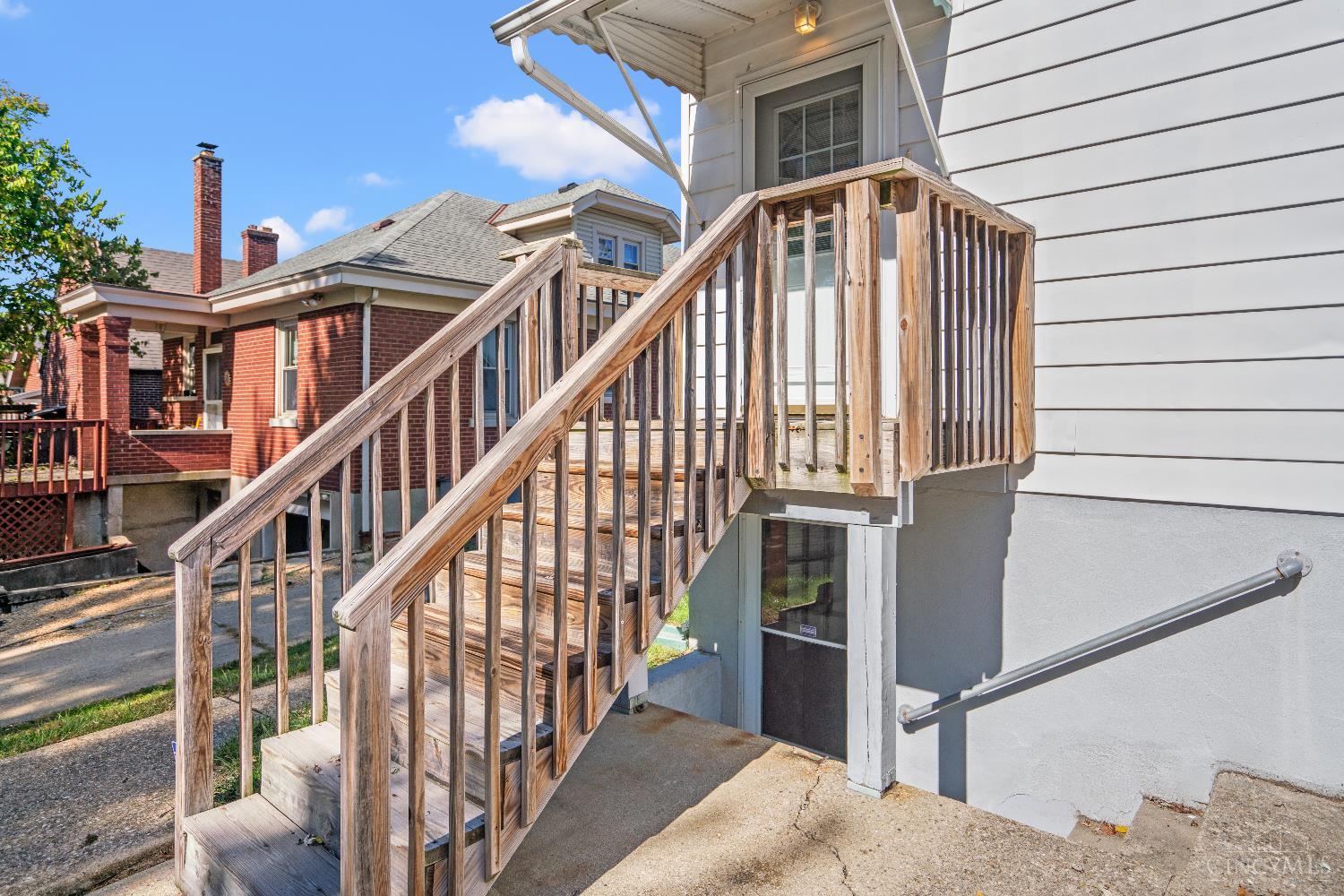 4207 Harding Avenue Property Photo 36