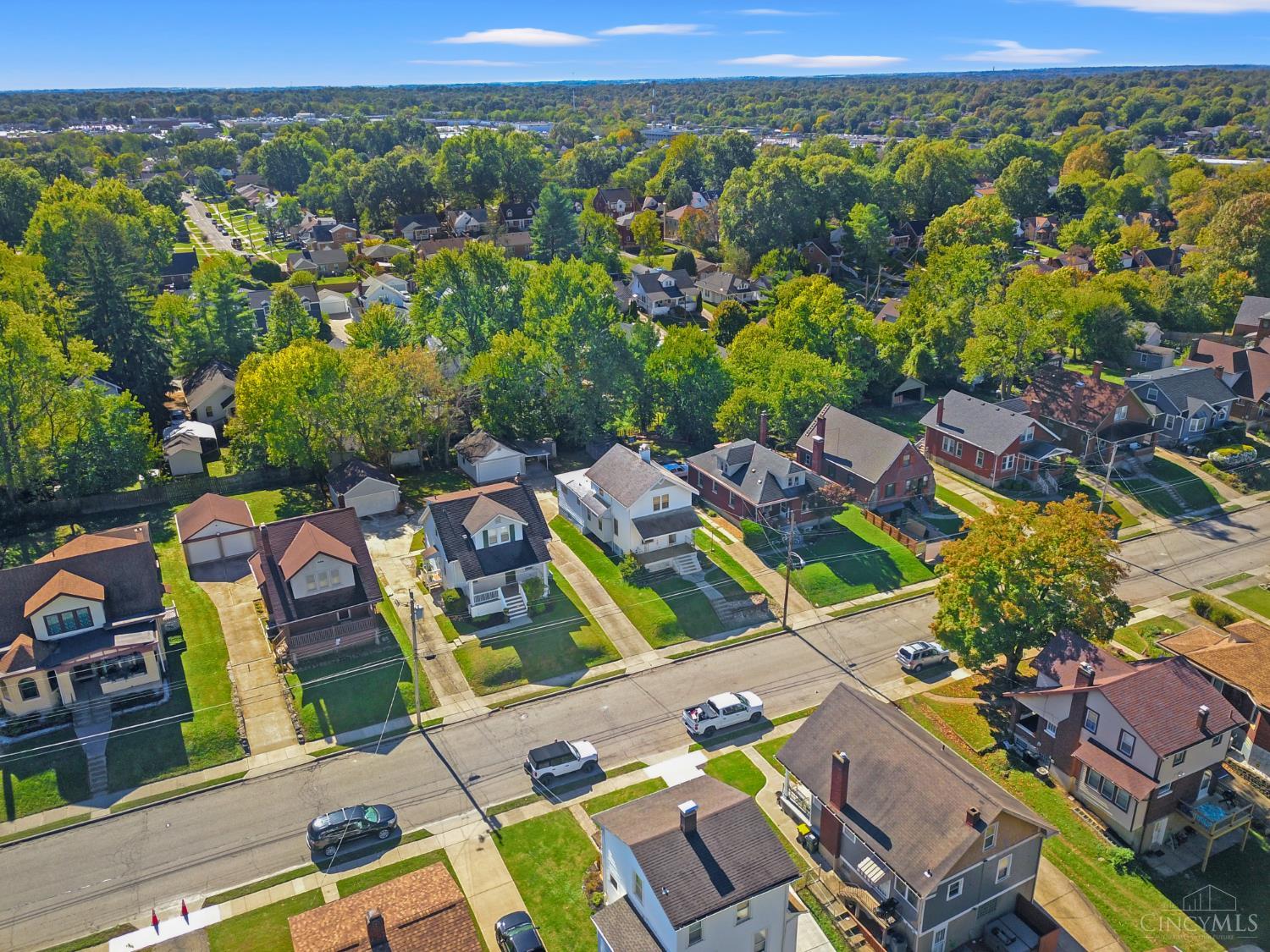 4207 Harding Avenue Property Photo 39