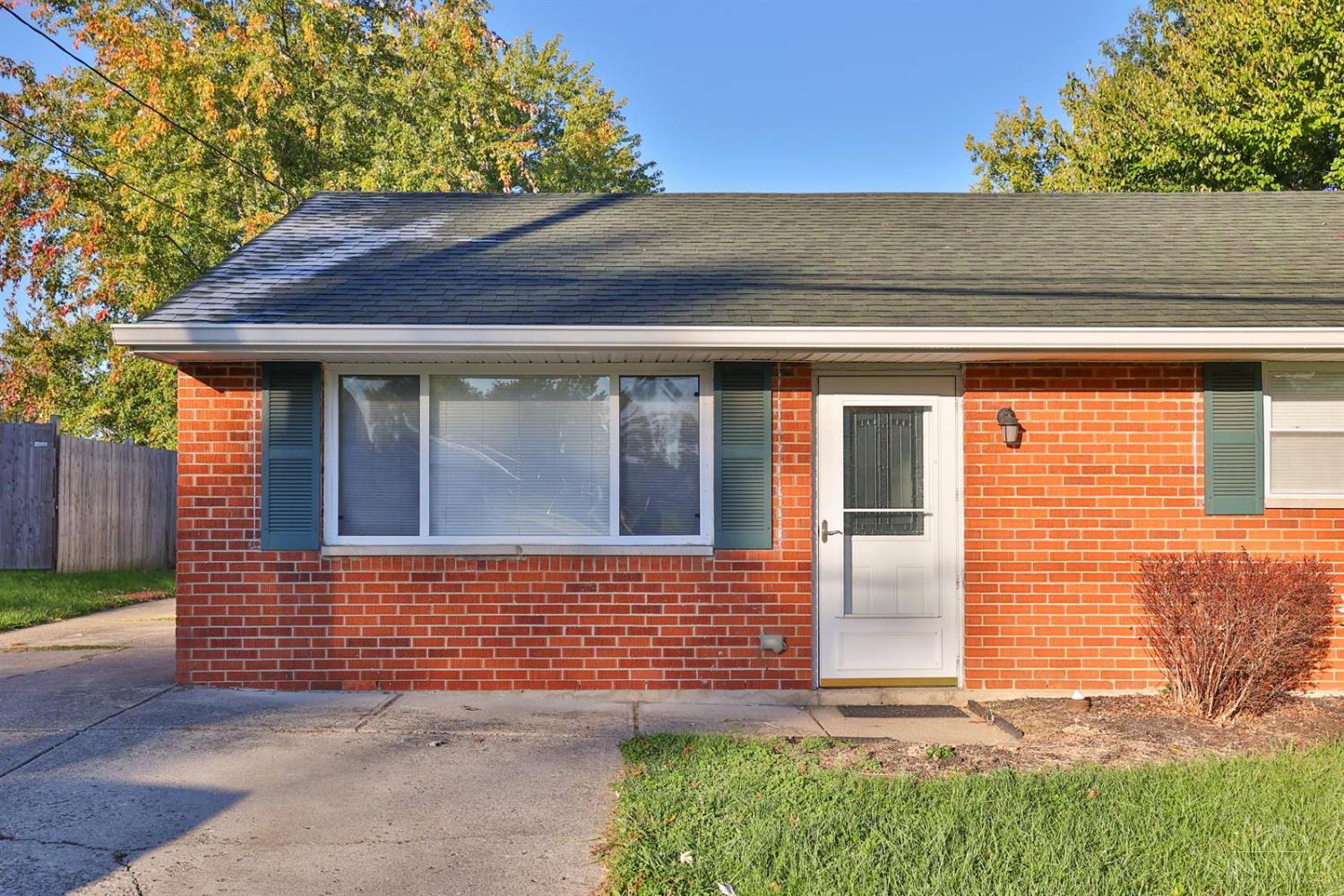 4633 Summerside Road Property Photo 2