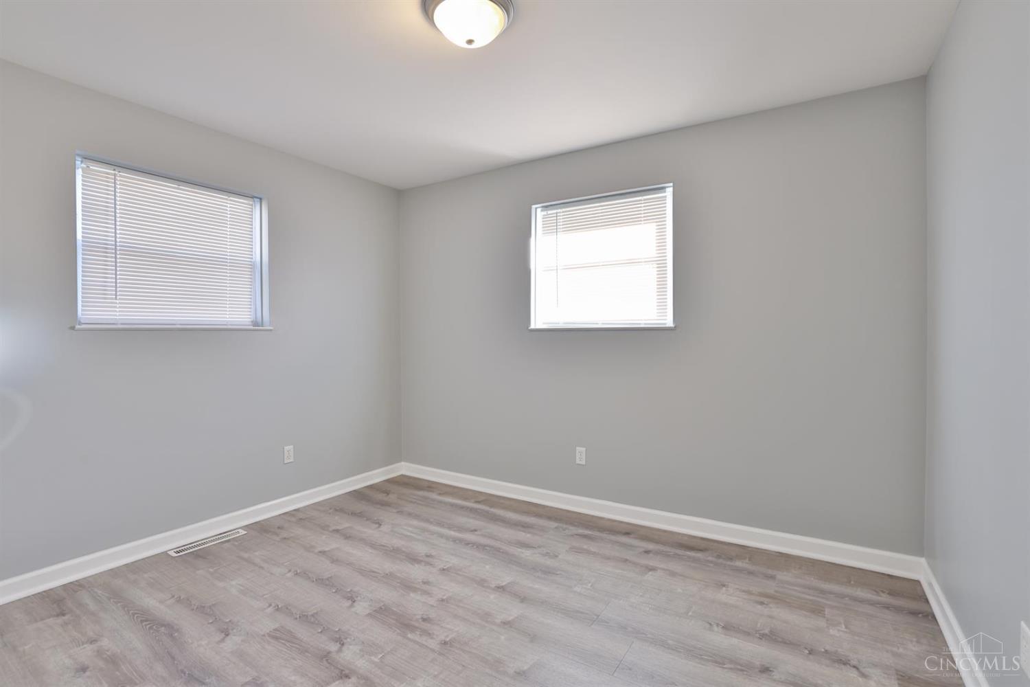 4633 Summerside Road Property Photo 10