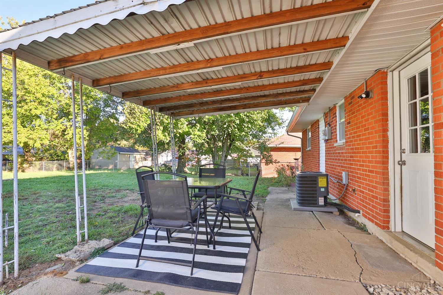 4633 Summerside Road Property Photo 17