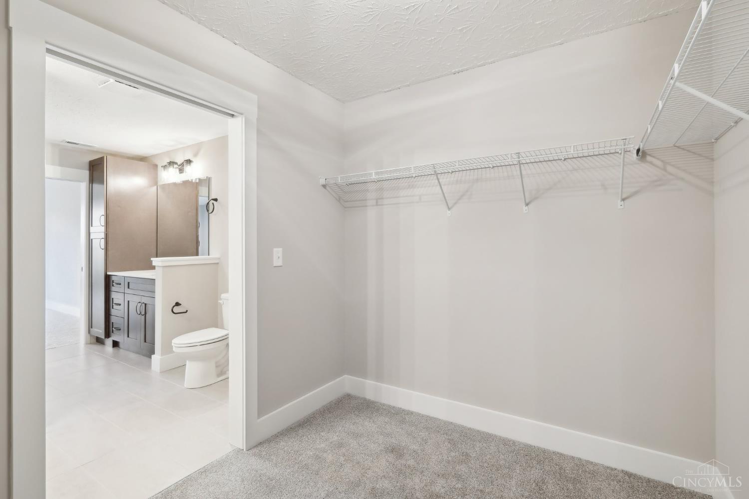 5017 Waterford Lane Property Photo 28