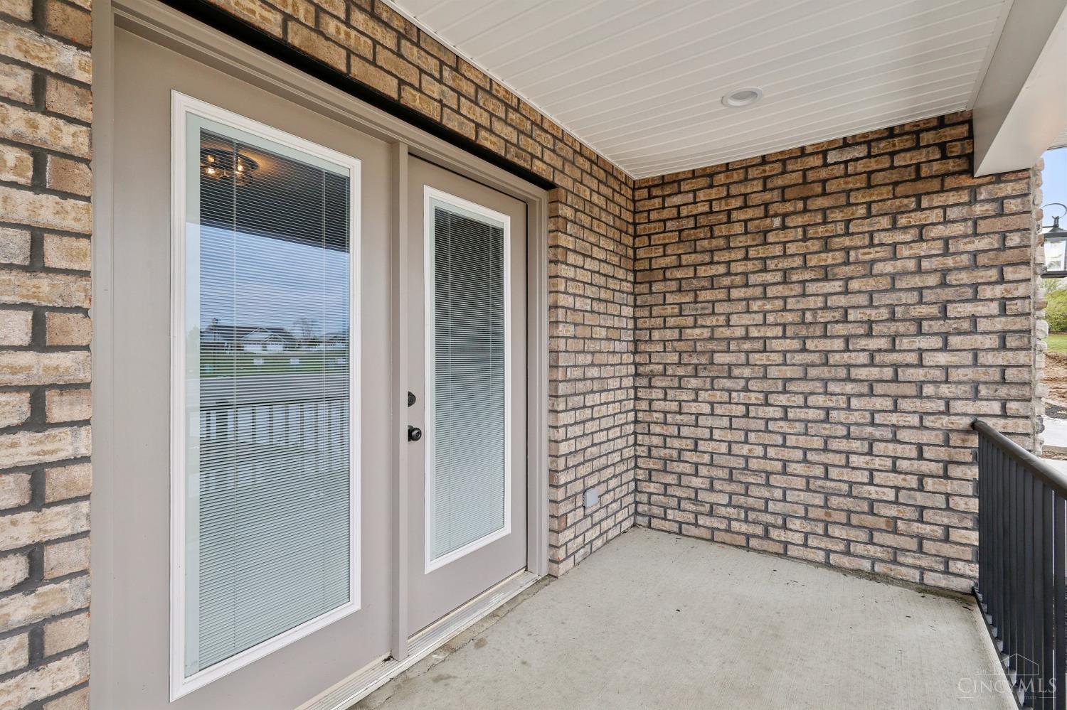 5017 Waterford Lane Property Photo 36