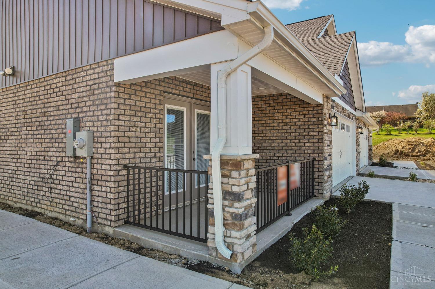 5017 Waterford Lane Property Photo 47