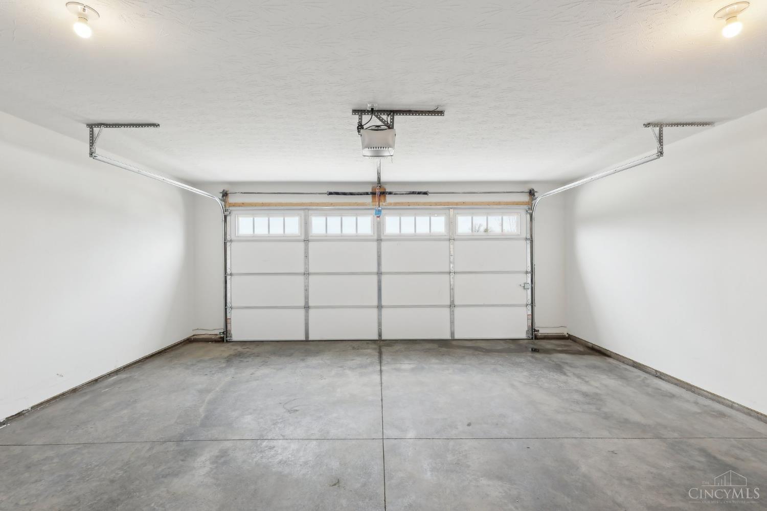 5017 Waterford Lane Property Photo 49