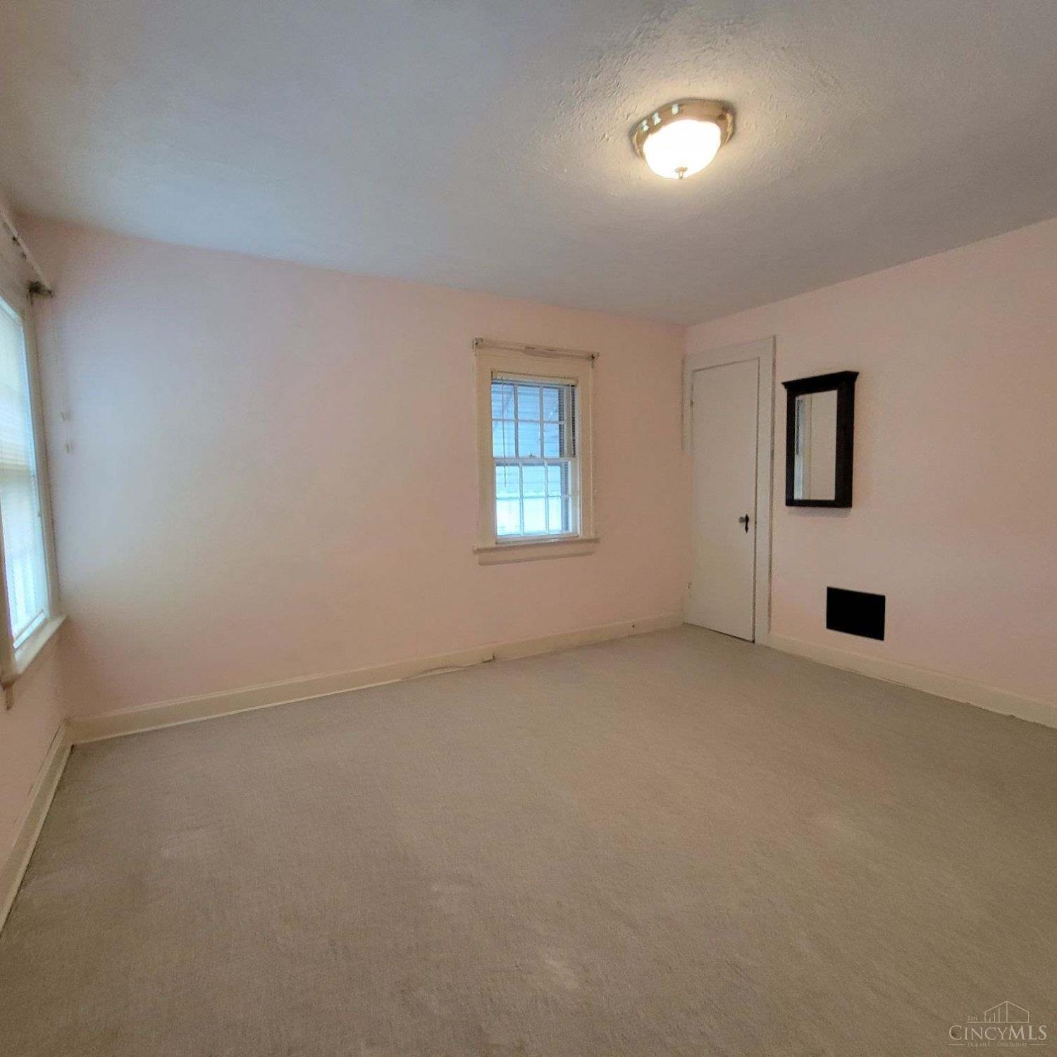 2775 Pleasant Avenue Property Photo 22