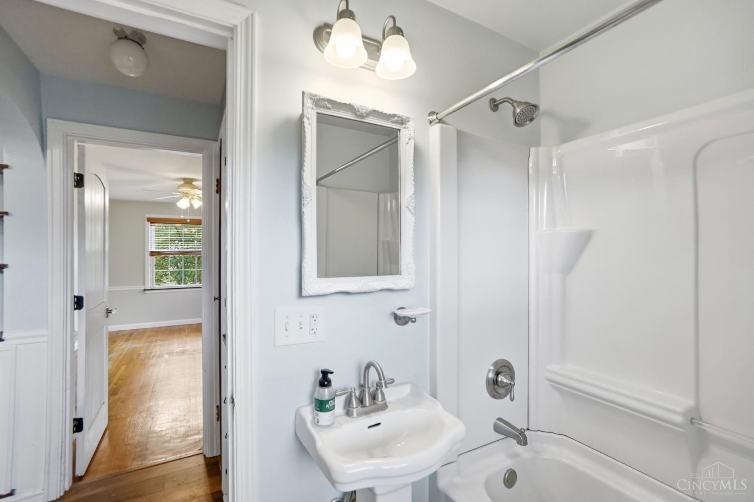 6814 Marvin Avenue Property Photo 13