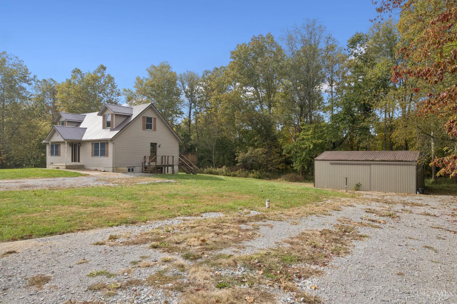 S 3733 Baker Road Property Photo 4