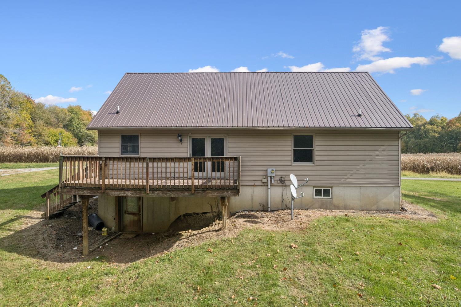 S 3733 Baker Road Property Photo 8