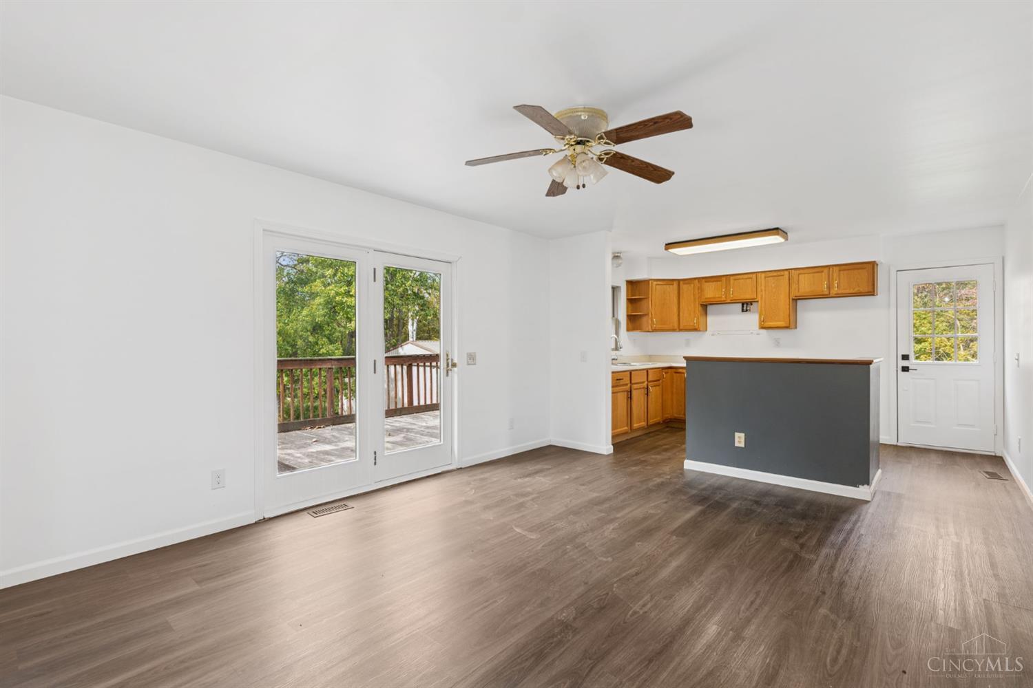 S 3733 Baker Road Property Photo 20