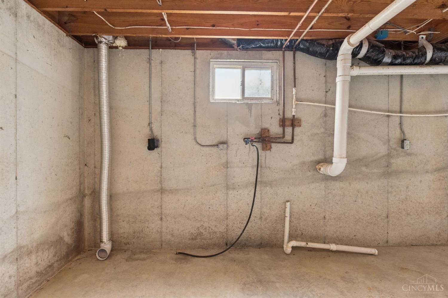 S 3733 Baker Road Property Photo 32