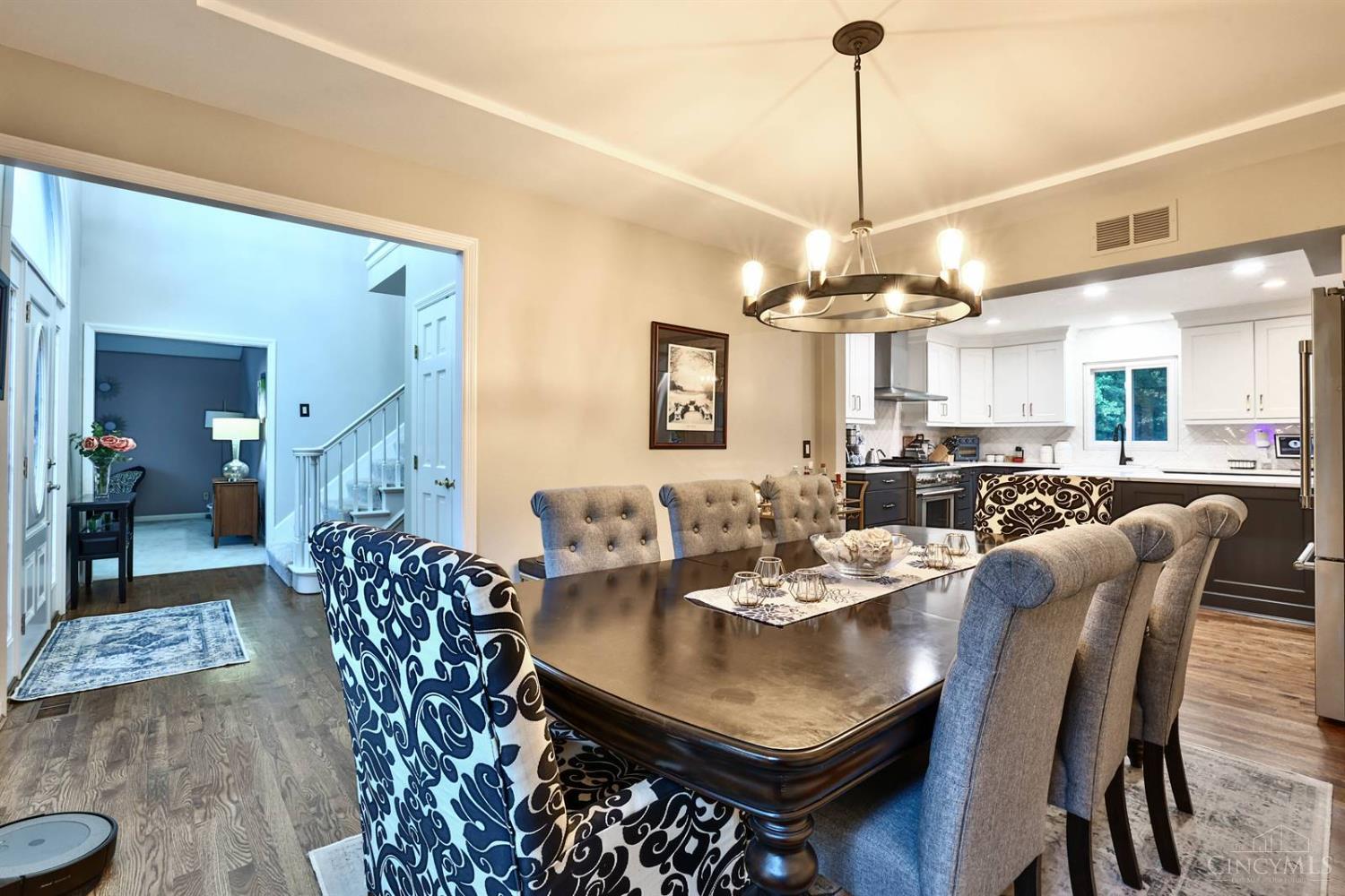 804 Eaglesknoll Court Property Photo 15