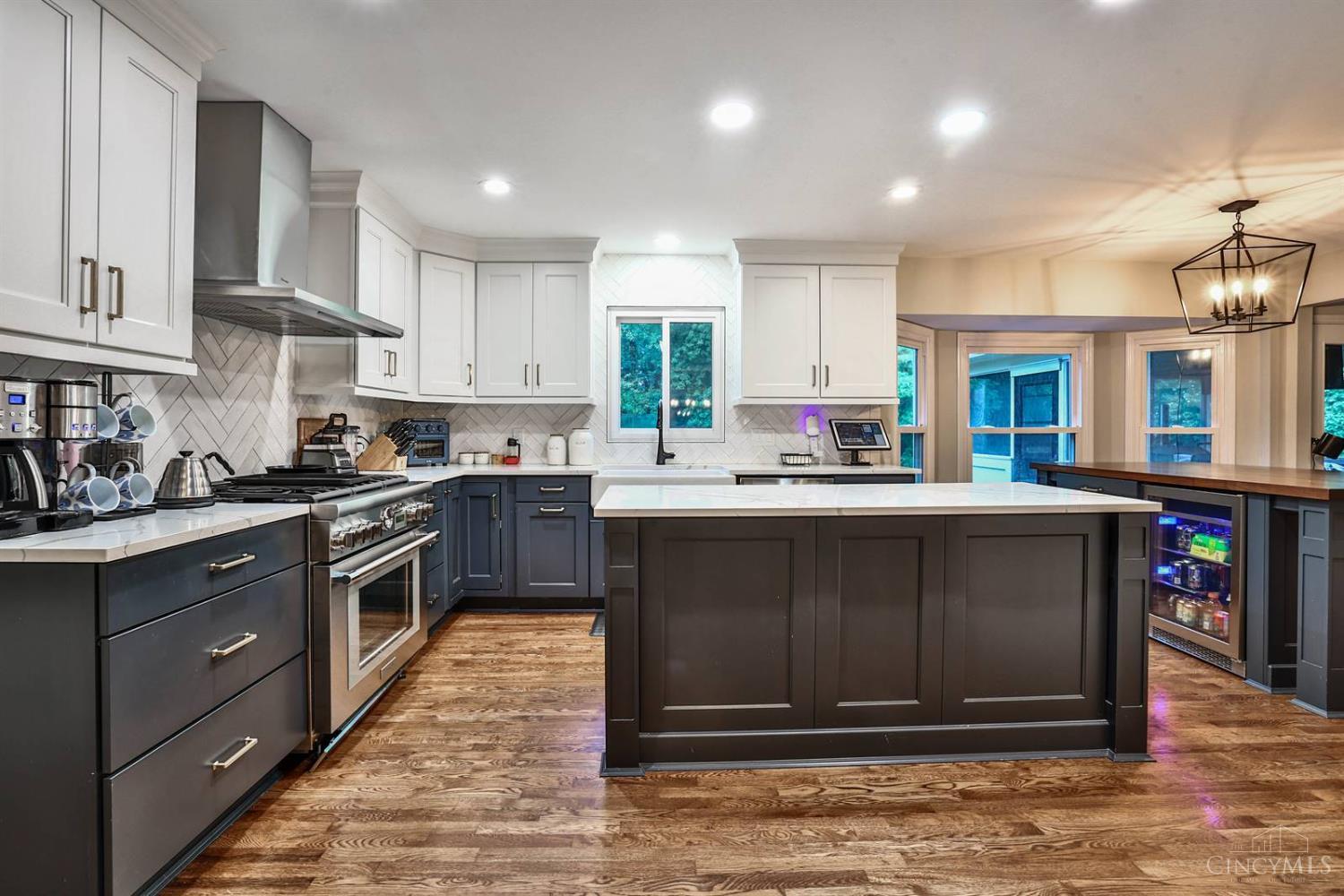 804 Eaglesknoll Court Property Photo 18