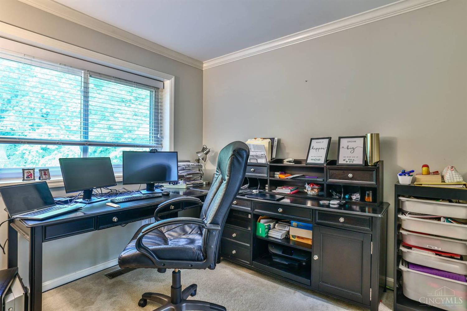 804 Eaglesknoll Court Property Photo 23