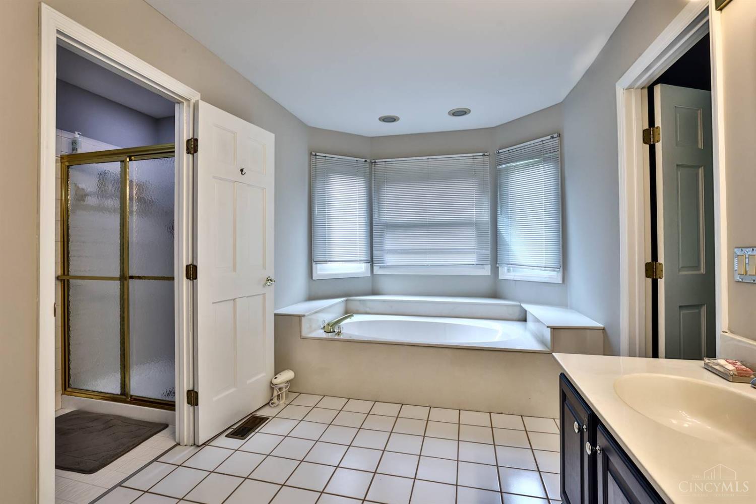 804 Eaglesknoll Court Property Photo 27