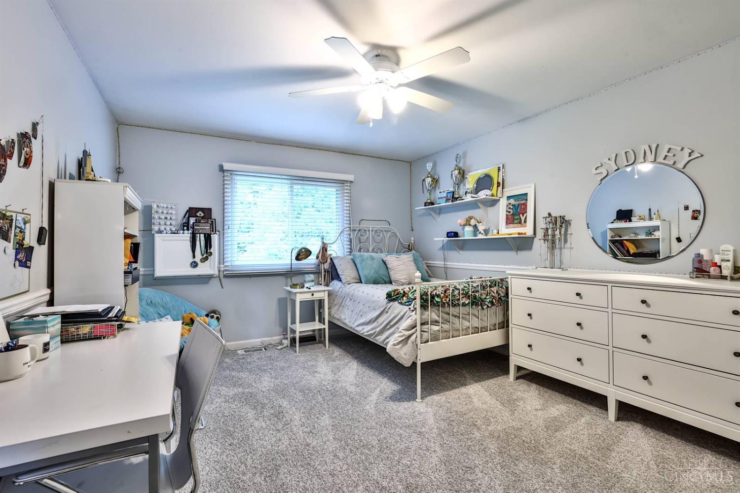 804 Eaglesknoll Court Property Photo 28