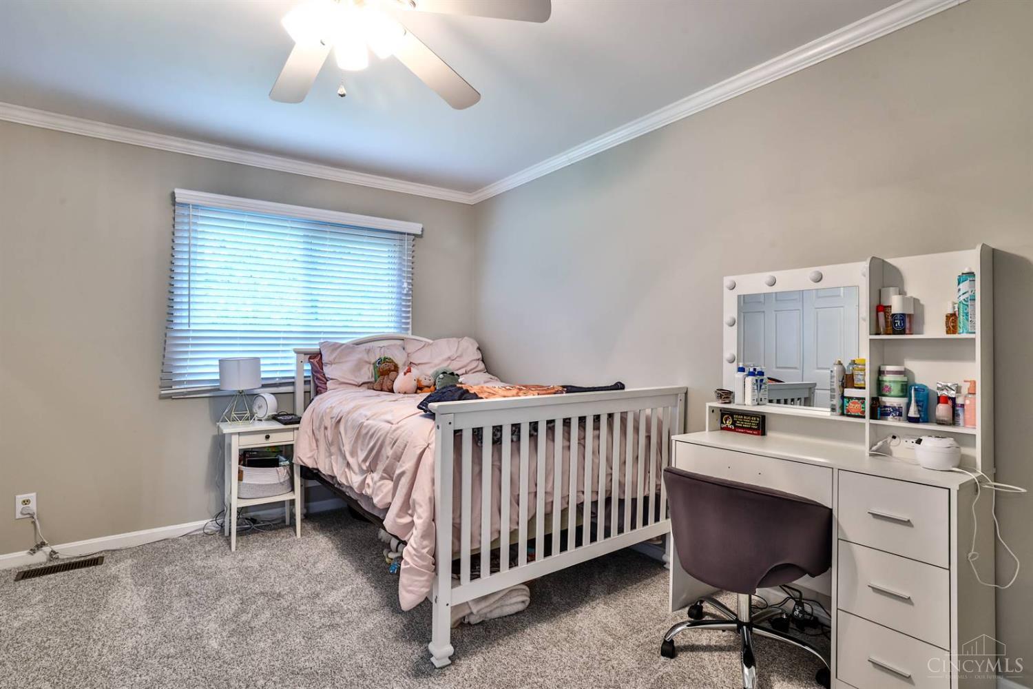 804 Eaglesknoll Court Property Photo 32