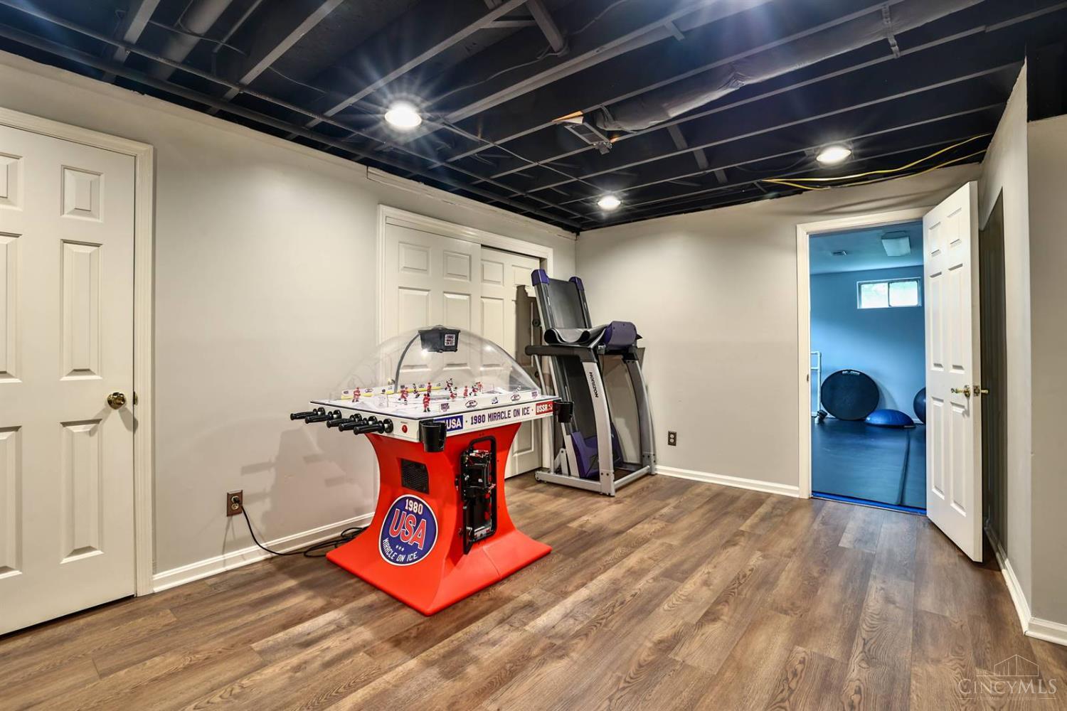 804 Eaglesknoll Court Property Photo 37