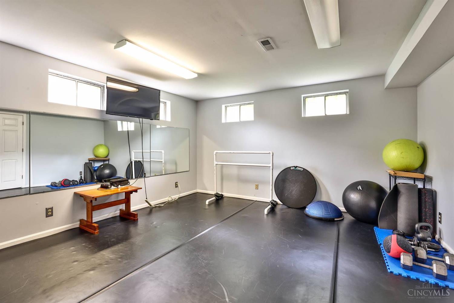 804 Eaglesknoll Court Property Photo 41