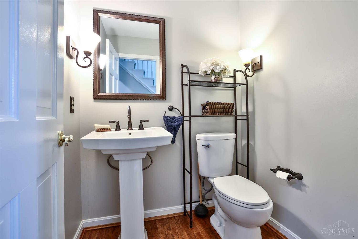 804 Eaglesknoll Court Property Photo 42