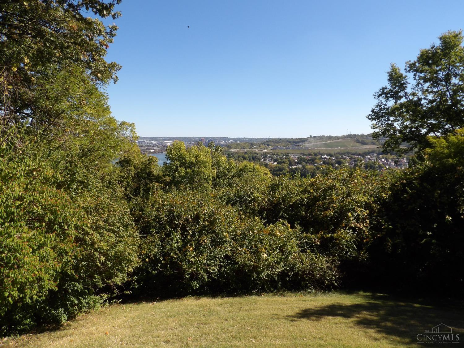 454 Grand Avenue Property Photo 22