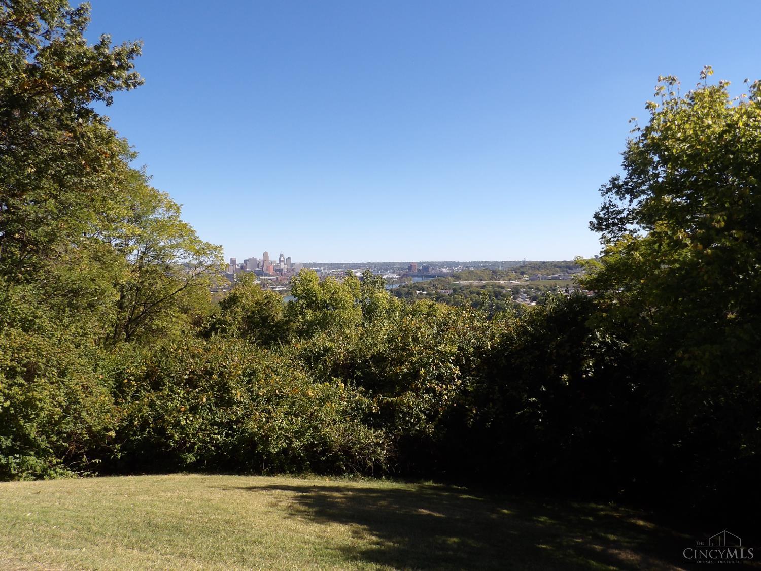 454 Grand Avenue Property Photo 24