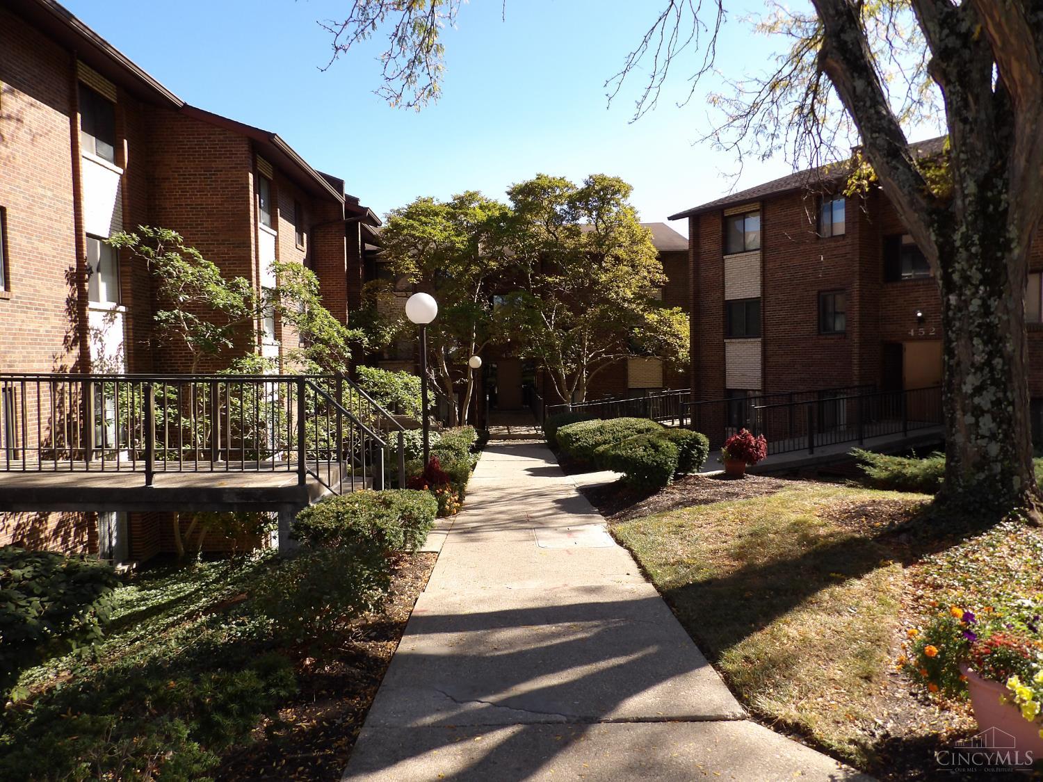 454 Grand Avenue Property Photo 27