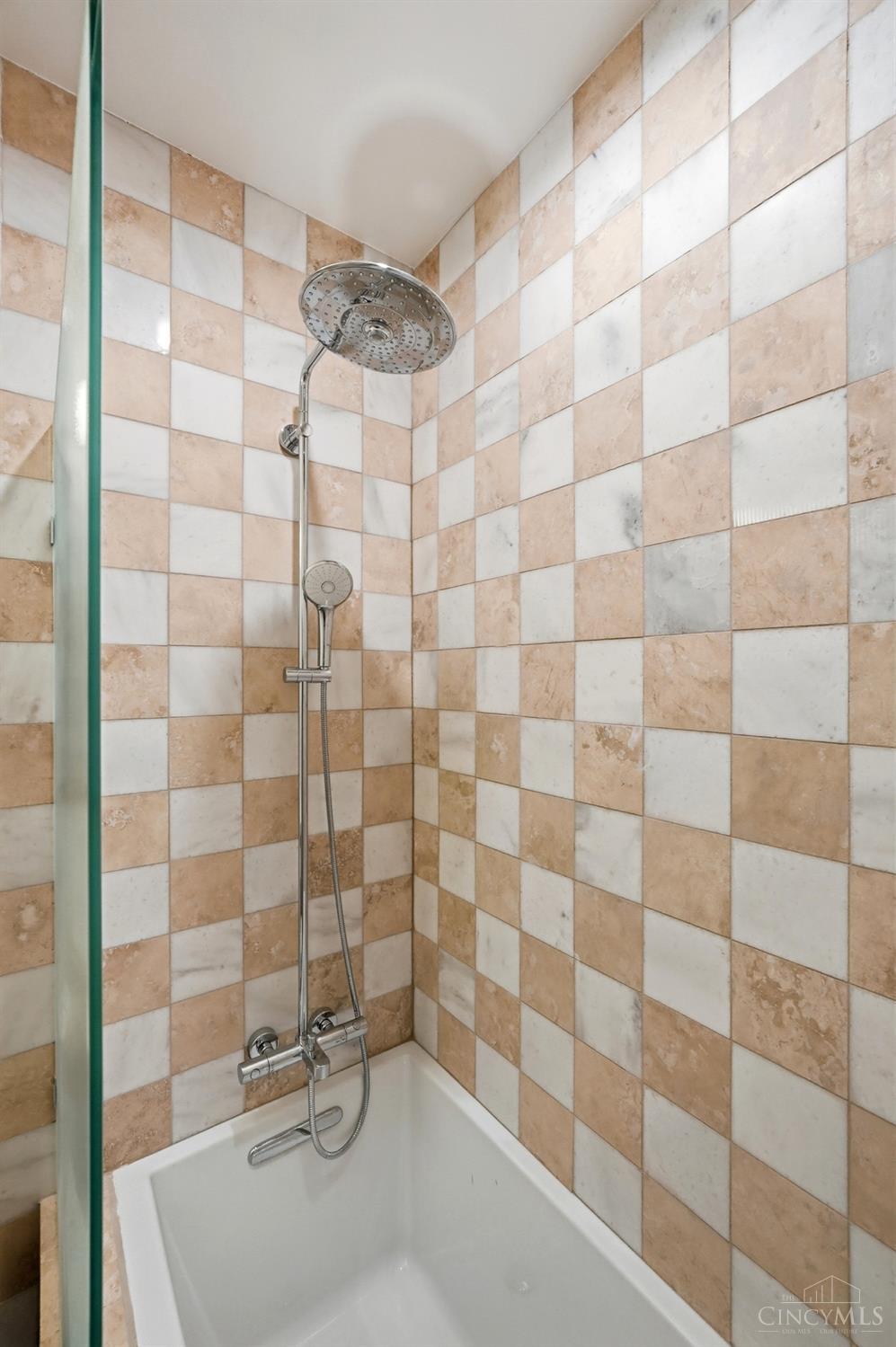 1508 Pleasant Street Property Photo 25